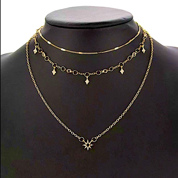 ⚜️𝟯𝟬%𝗢𝗙𝗙 𝗯𝘂𝗻𝗱𝗹𝗲𝘀 𝟯+⚜️ NEW 3 Layered Star Charm Rhinestone Necklace - Picture 6 of 10